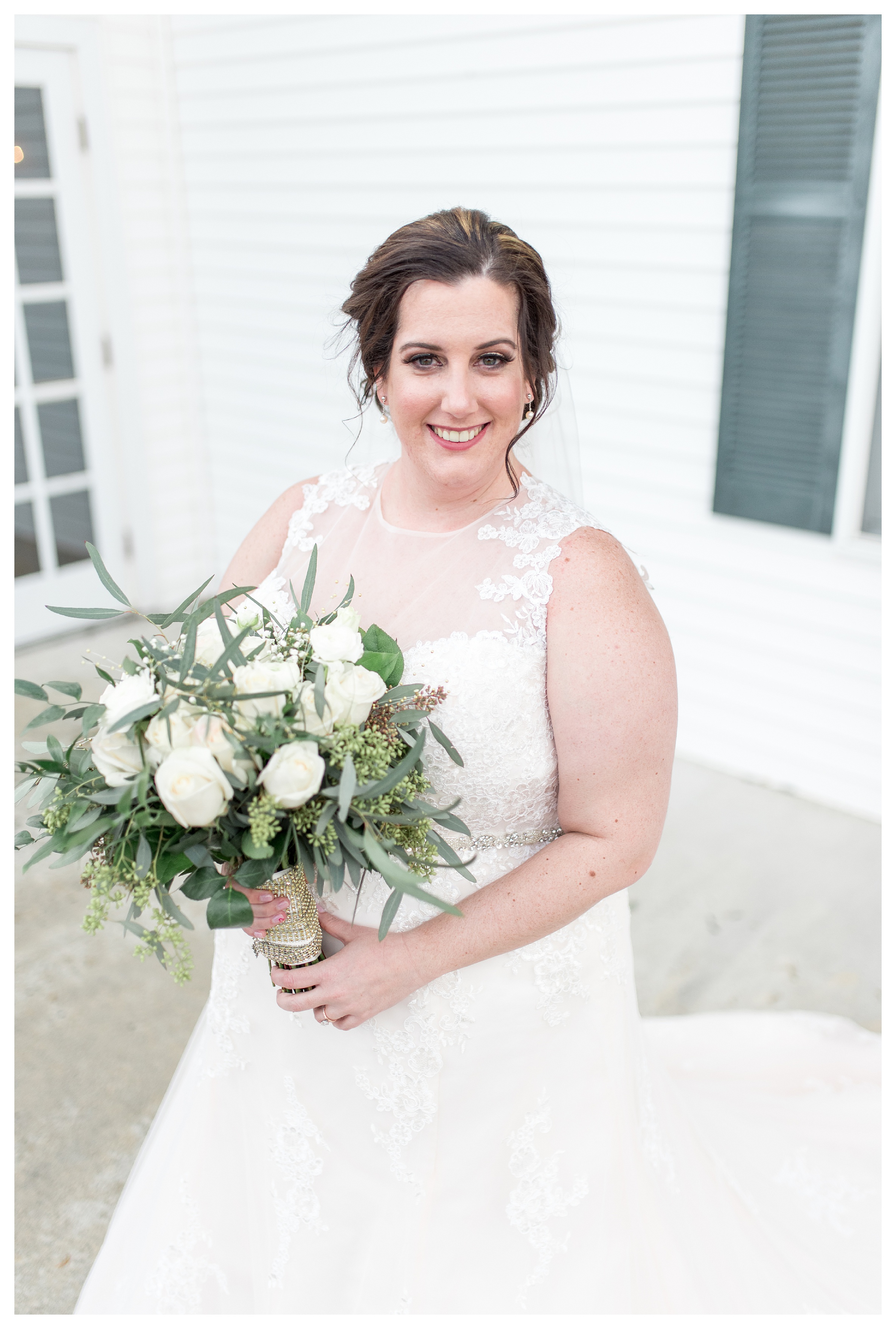 Ivory & Gold Spring Wedding