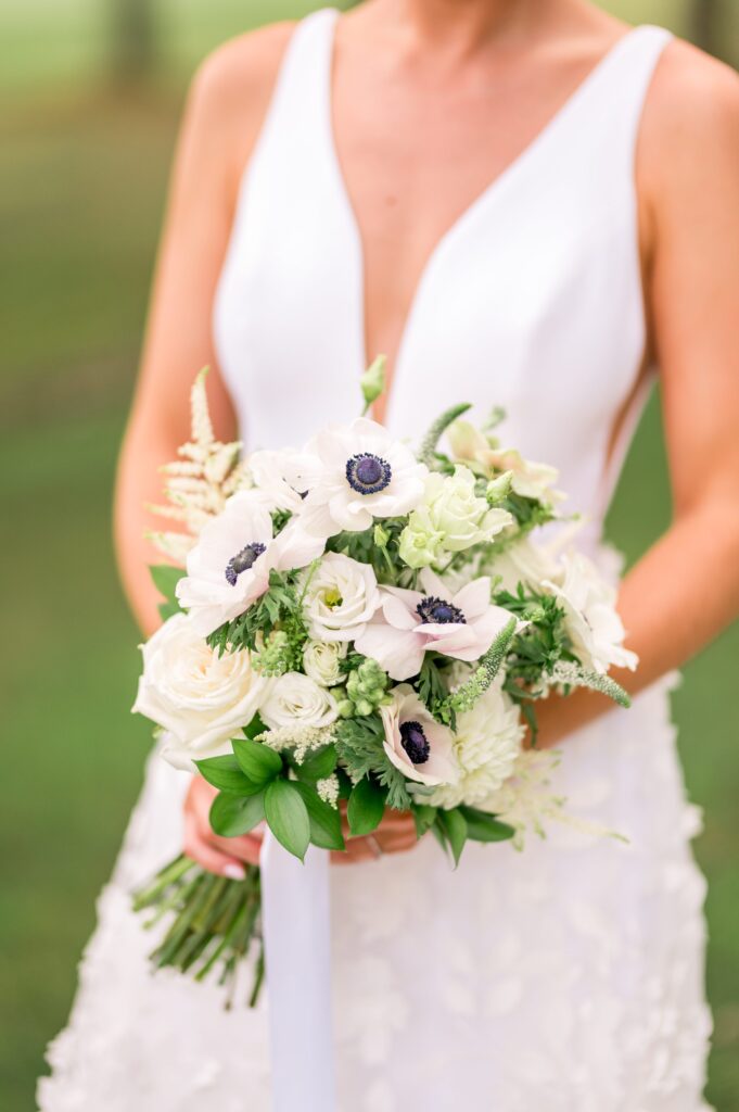 All white bridal bouquet for Farm Neck Golf Club Martha's Vineyard Wedding