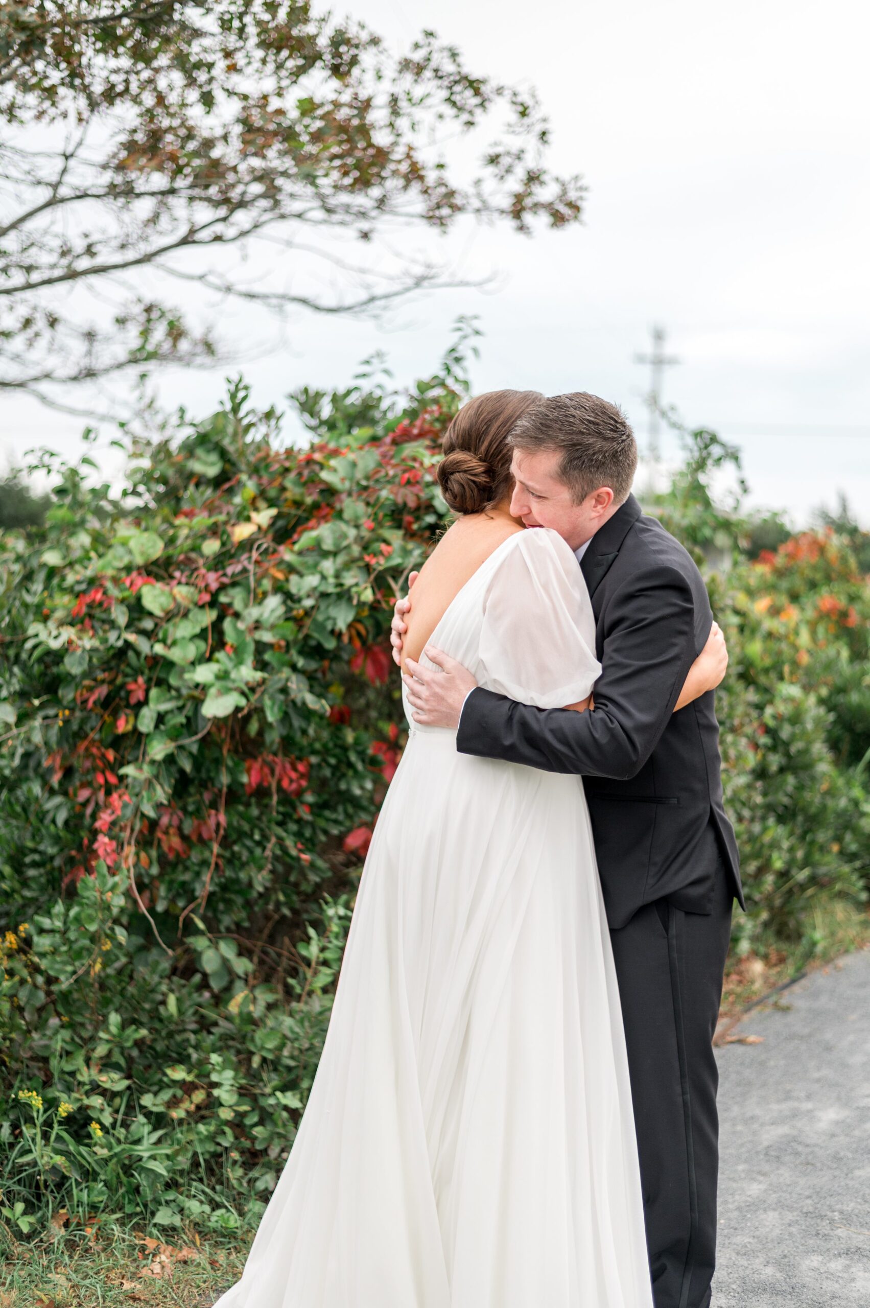 Cape Cod Backyard Wedding - Sarah Surette Photography