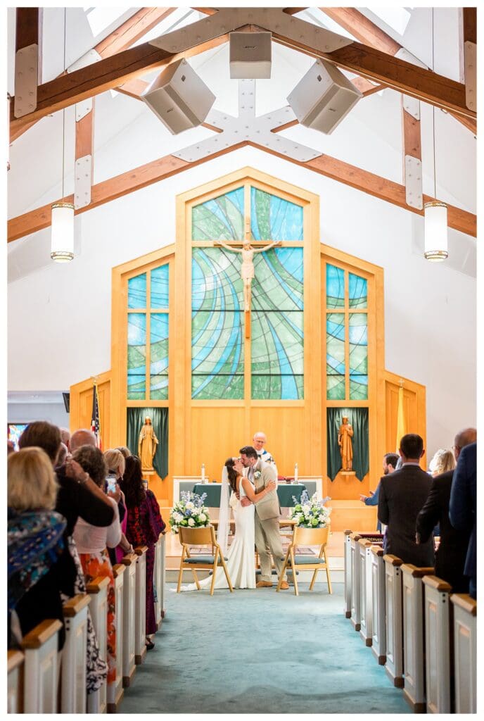 First kiss at church wedding